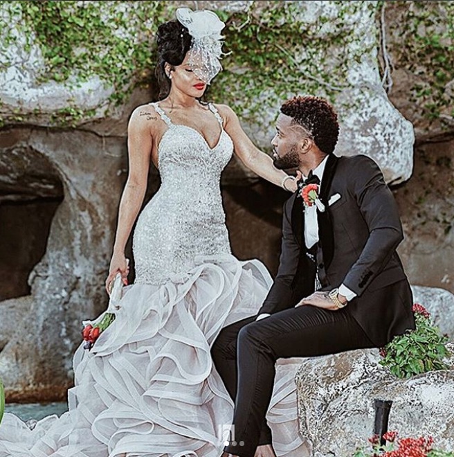 Dancehall artiste Konshens married his long-time girlfriend Latoya, however, infidelity ad mental health issues have plagued their marriage. 